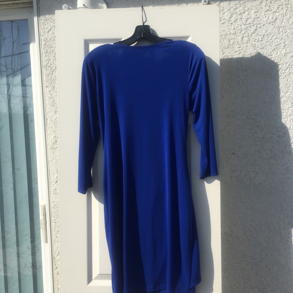 Dress - Picture 2 of 3